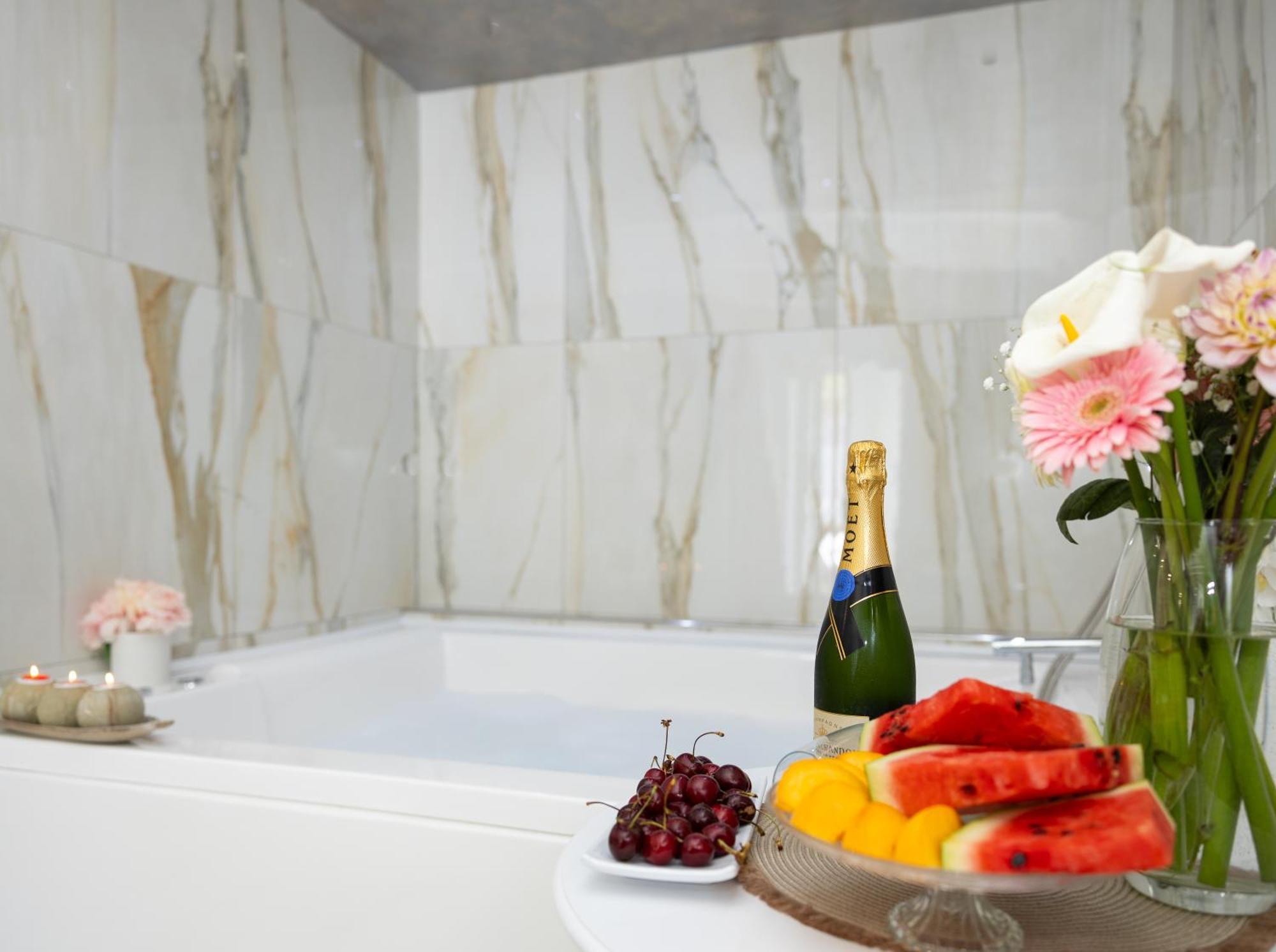 La Perla Luxury Rooms アングリ エクステリア 写真