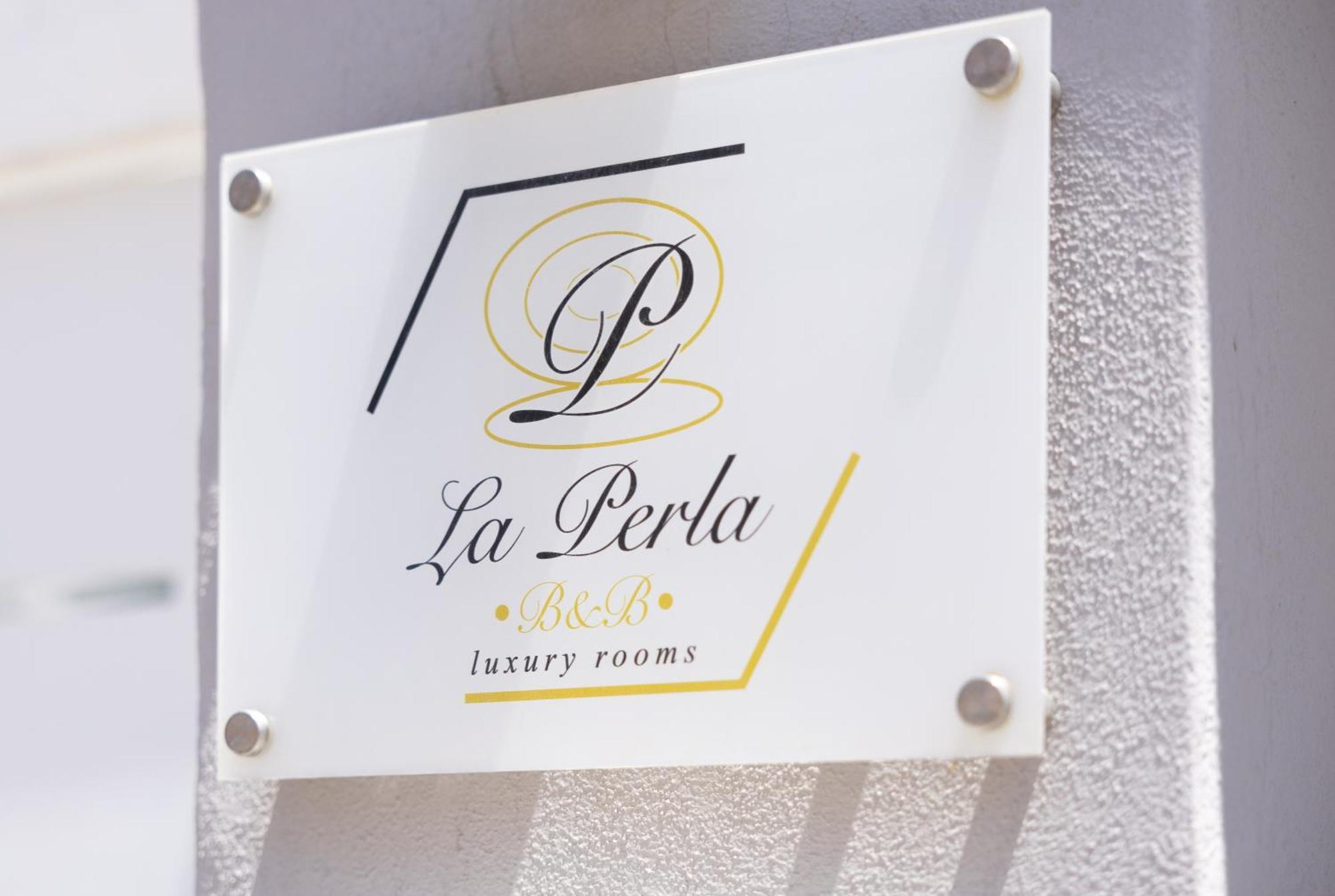 La Perla Luxury Rooms アングリ エクステリア 写真