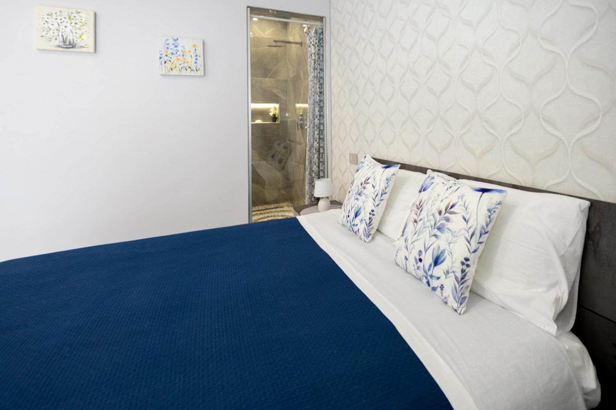 La Perla Luxury Rooms アングリ エクステリア 写真